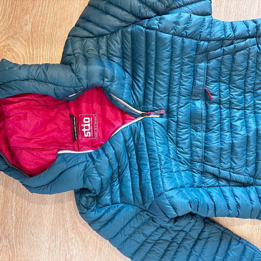 Women’s Stio Pinion Puffer - Picture 4 of 4